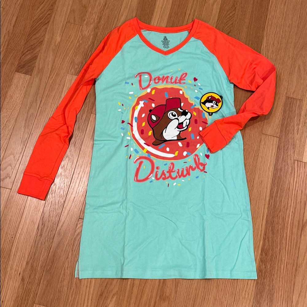 Buc-ee’s Donut Disturb Nightshirt with Red Sleeves